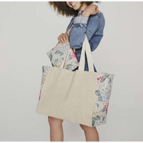 New X-LARGE canvas bag with matching storage bag - Picture 5 of 12